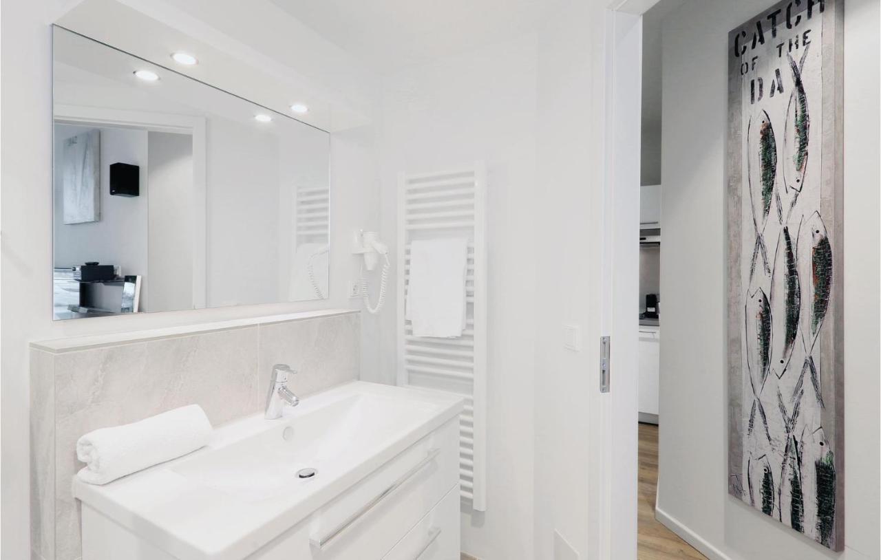 1 Bedroom Stunning Apartment In Luebeck Travemuende Экстерьер фото